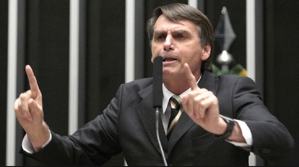 Bolsonaro imita a Macri y eliminará el Ministerio de Trabajo en Brasil