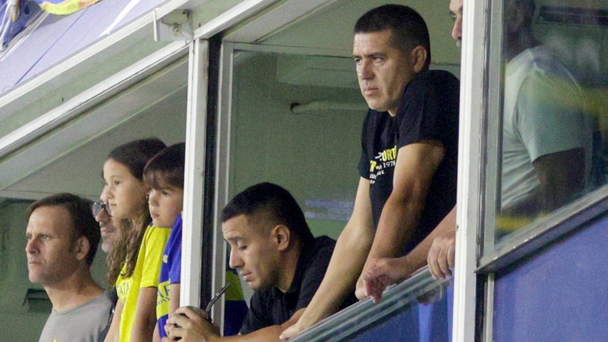 Riquelme y una idea innovadora para el palco presidencial de Boca