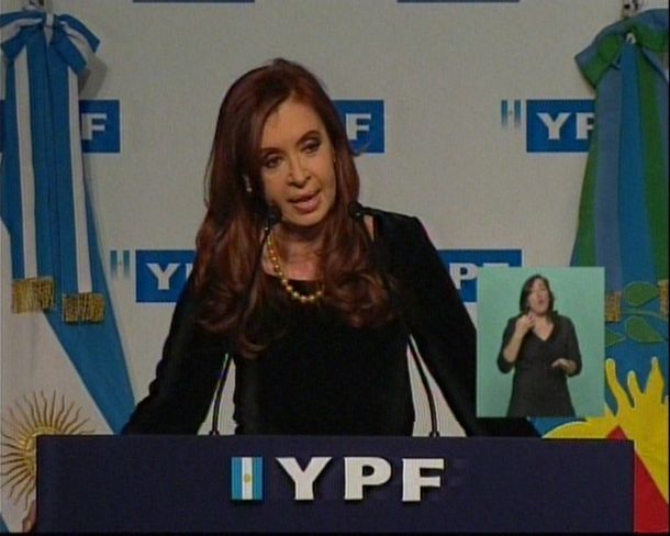 De la expropiación al acuerdo: casi dos años de peleas y negociaciones por YPF