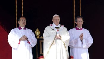 los franciscanos celebraron la asuncion del papa jesuita los franciscanos celebraron la asuncion del papa jesuita
