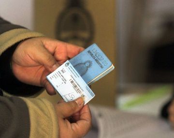 ¿Con qué documentos se puede votar en las primarias?