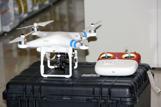 Un hombre, condenado a prisión por manejar un dron sin permiso