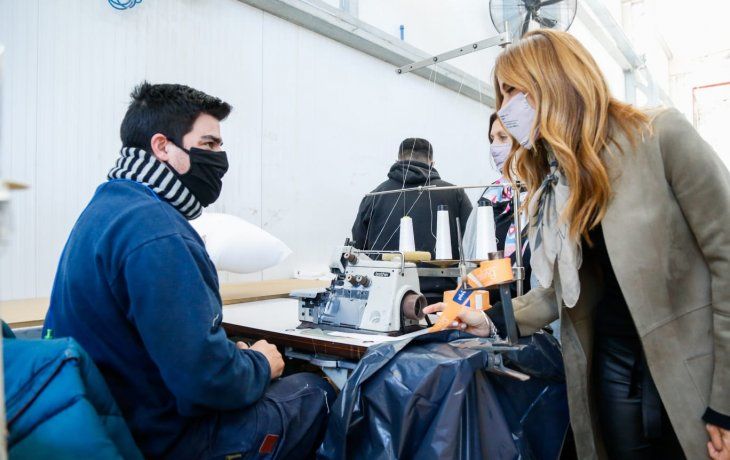 Tolosa Paz cuestionó a la oposición: Lo único que propuso fue bajarle los impuestos al champagne