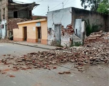 Las Fuerzas Armadas asisten y relevan daños tras el sismo en Salta