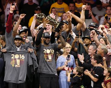 ¡Hazaña! Los Cleveland Cavaliers dan vuelta la serie y son campeones de la NBA