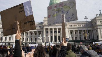 Movilización contra el veto de Milei a la Ley de Emergencia en Discapacidad