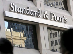 Uruguay quedó dos escalones por encima del mínimo del grado inversor en la calificación de S&P. Uruguay quedó dos escalones por encima del mínimo del grado inversor en la calificación de S&P.