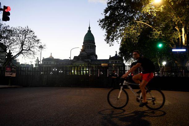 Así estaba el Congreso Nacional el domingo al caer la tarde