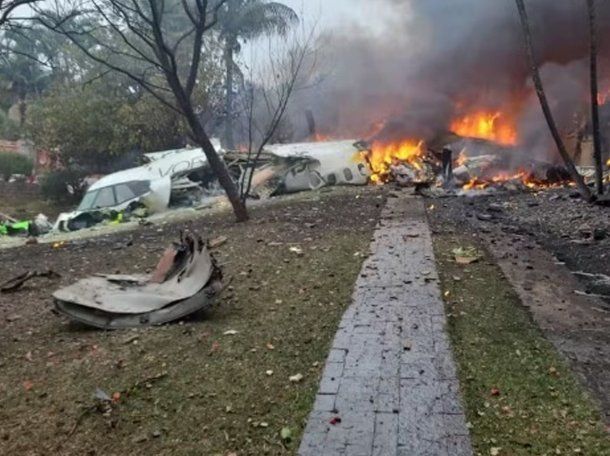  un avión con 62 pasajeros se estrelló en el estado de San Pablo