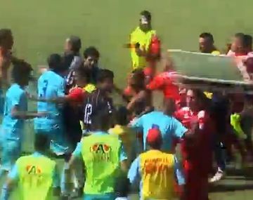 Insólita batalla campal entre dos equipos del ascenso brasileño