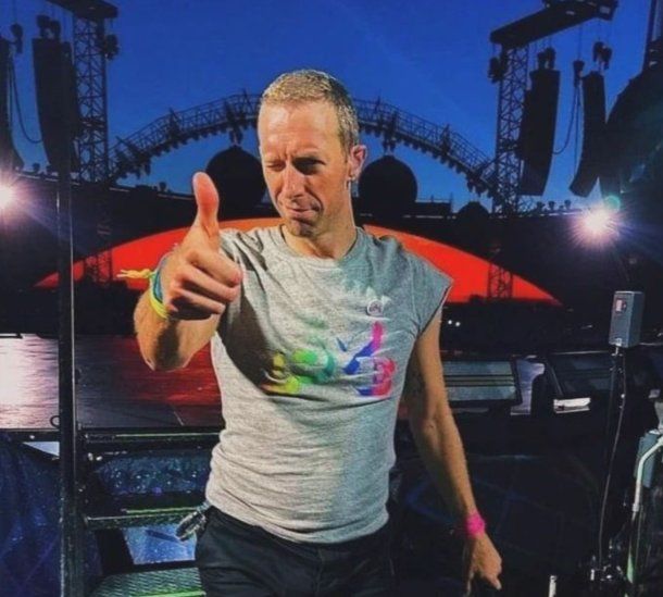 Coldplay regresó a los escenarios tras el escándalo de infidelidad: la contundente advertencia de Chris Martin