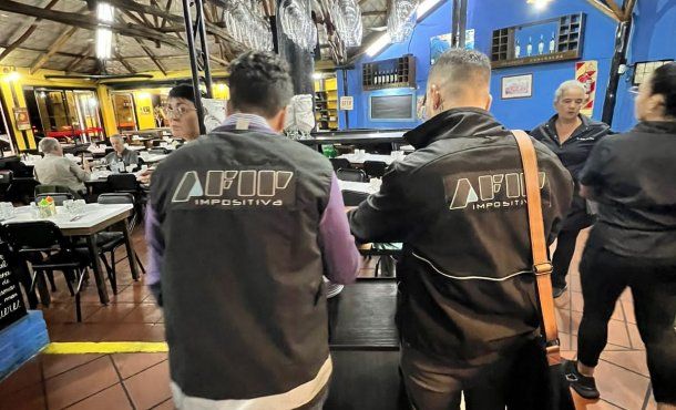 AFIP descubre a restaurantes de alta gama ocultando ventas por $1.200 millones