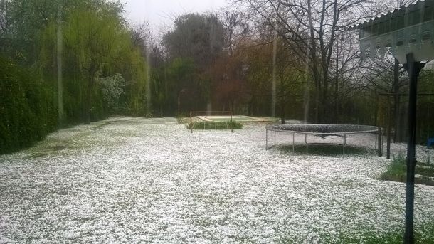 Granizo en Villa Vista.