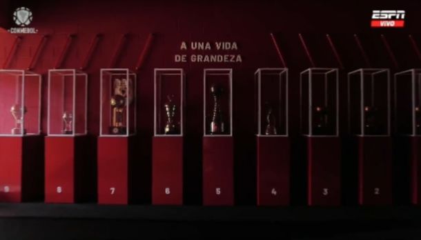 Independiente, máximo ganador de Copa Libertadores, fue homenajeado por la Conmebol