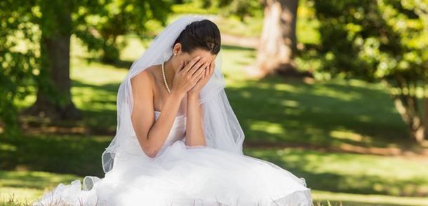 Un diseñador de bodas estafó a 42 novias y se escapó a París