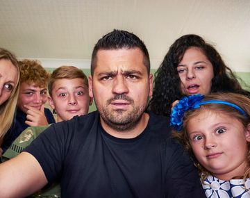 El policía puso una cámara en su casa y lo que descubrió fue desagradable