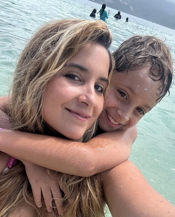 Lucas junto a su mamá, Blanca Martínez Lucas junto a su mamá, Blanca Martínez