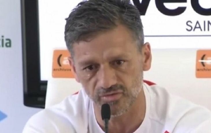 Nelson Vivas defendió con lágrimas a los jugadores de la Selección