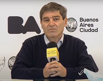 El ministro de Salud porte&ntilde;o, Fern&aacute;n Quir&oacute;s