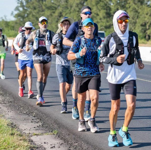Corriendo por un Sueño: los runners que unen La Plata con Mar del Plata para ayudar a quienes más lo necesitan