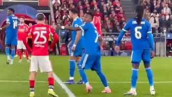 el video que publico benfica para desmentir las acusaciones de vinicius contra prestianni el video que publico benfica para desmentir las acusaciones de vinicius contra prestianni