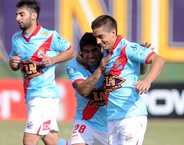 Arsenal le ganó a un Central repleto de suplentes