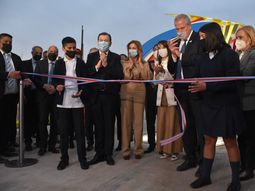 Gerardo Zamora y Jaime Perczyk en el acto en Santiago del Estero.&nbsp;