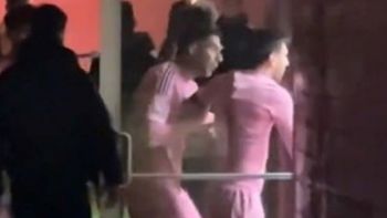 la inesperada reaccion de messi con el arbitro tras la goleada ante lafc la inesperada reaccion de messi con el arbitro tras la goleada ante lafc