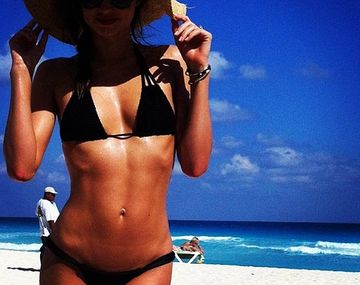 Esta actriz mostró su cuerpo en las playas de Cancún