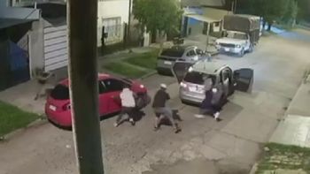 dramatico intento de robo a una joven en aldo bonzi: le dispararon en la pierna para sacarle el auto dramatico intento de robo a una joven en aldo bonzi: le dispararon en la pierna para sacarle el auto