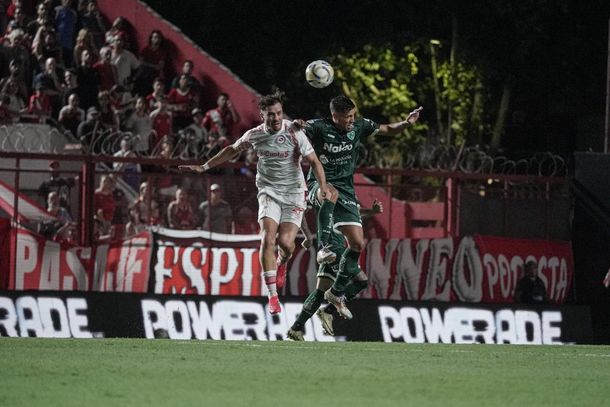 Argentinos Juniors venció sobre la hora Sarmiento de Junín por el Torneo Apertura