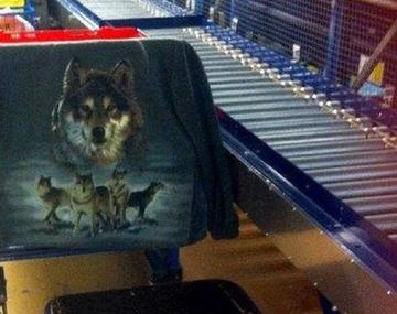 Echaron a un librero por darle me gusta a una foto en Facebook