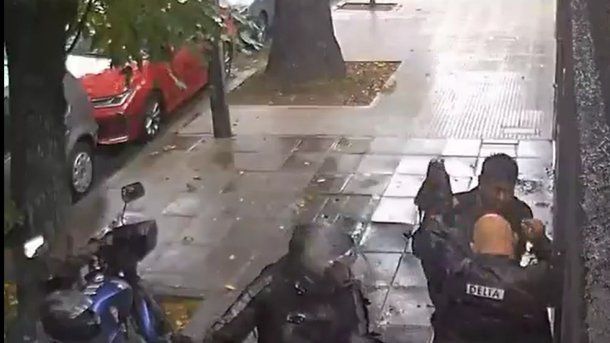 Núñez: intentaron asaltar a un delivery de dólares y se defendió a tiros