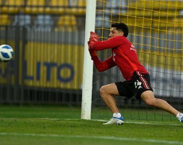 River: Enzo Pérez atajó en la última práctica de Gallardo