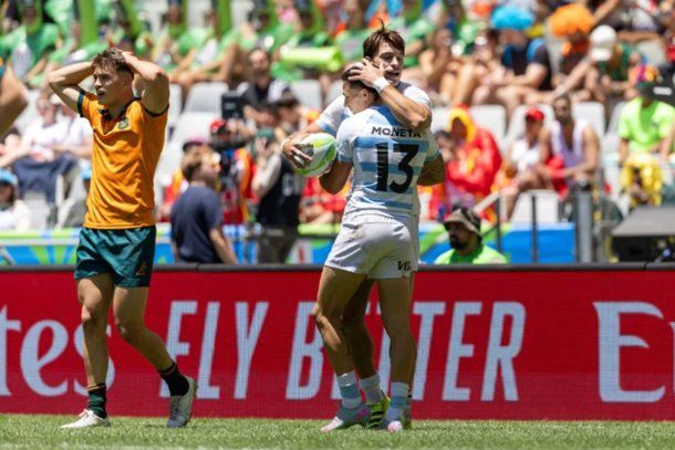 Contundente triunfo de Los Pumas 7s a Australia en el Circuito Mundial de Sudáfrica