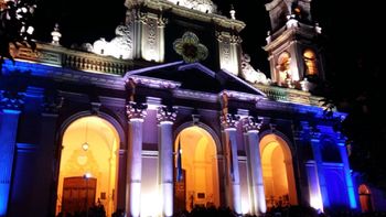 a puro color, musica e historia: asi se celebro el bicentenario en salta a puro color, musica e historia: asi se celebro el bicentenario en salta