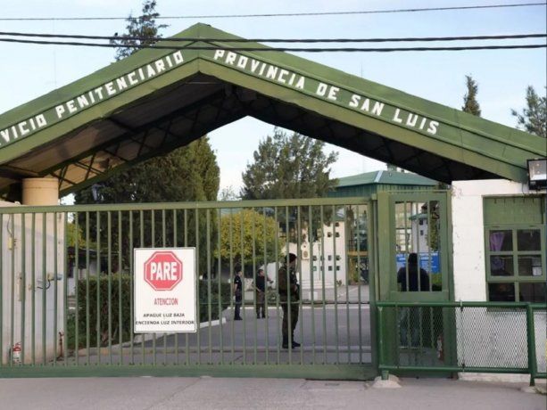 Cómo están la madre de Lucio Dupuy y su novia en la cárcel