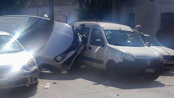 persecucion, tiroteo y vuelco: un delincuente murio y tres fueron detenidos persecucion, tiroteo y vuelco: un delincuente murio y tres fueron detenidos