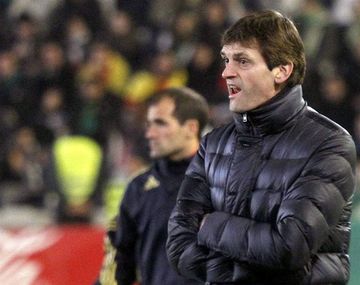 Operan a Vilanova este jueves y será tratado por seis semanas