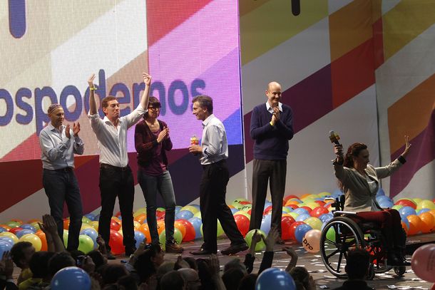 Macri: Nadie representa por sí solo al pueblo