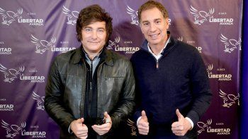 cambios en el gobierno: el nuevo gabinete se reune por primera vez este lunes cambios en el gobierno: el nuevo gabinete se reune por primera vez este lunes