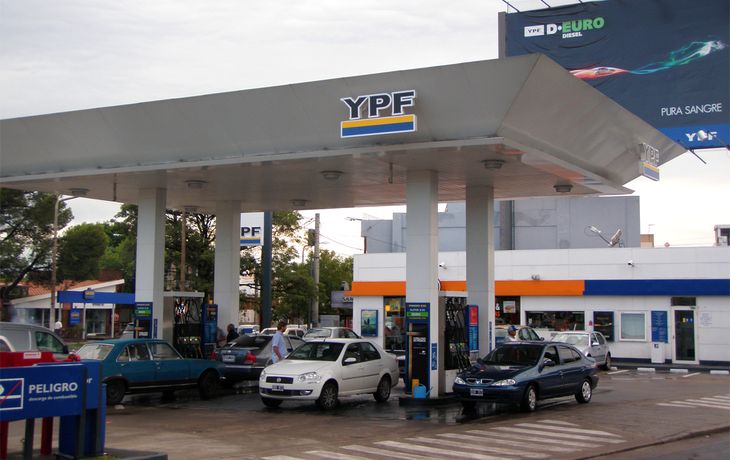 Aumentó el precio de las naftas y el gasoil en todo el país