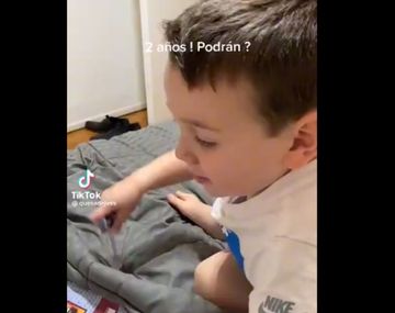 El nene de 2 años que conoce a todos los jugadores de Argentina