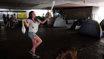 ya lleva 13 dias la toma del centro cultural general san martin ya lleva 13 dias la toma del centro cultural general san martin