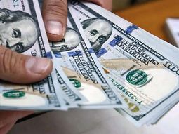 Dólar: el Gobierno apunta a levantar el cepo cambiario
