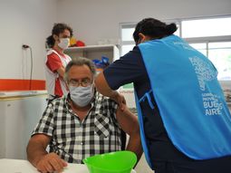 Comienza la vacunación a las fuerzas de seguridad en la Provincia