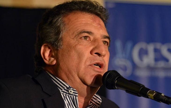 Urribarri ratificó su rechazo a que Massa pueda participar de las PASO del peronismo