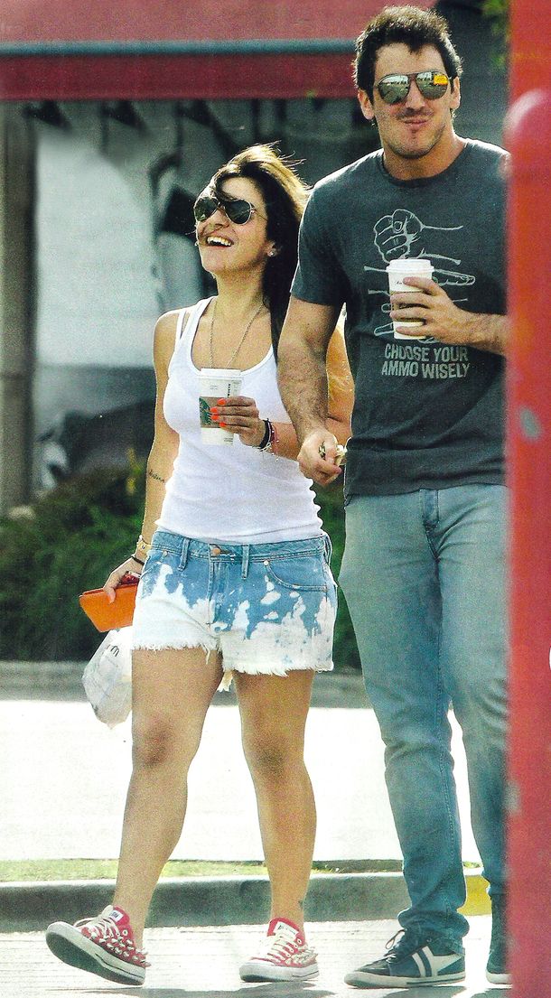 Lejos de las polémicas, Gianinna Maradona disfruta con su novio en Dubai