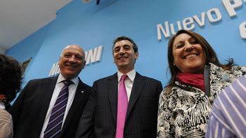 randazzo sobre el pasaporte expres: cumplimos lo que prometimos randazzo sobre el pasaporte expres: cumplimos lo que prometimos