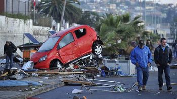 ascienden a 10 los muertos por el terremoto en chile ascienden a 10 los muertos por el terremoto en chile